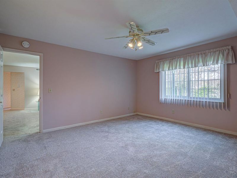 9620 Crosley Farm Drive, Unit 27, Colerain Township, OH 45251 Photo 21