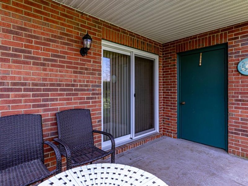 9620 Crosley Farm Drive, Unit 27, Colerain Township, OH 45251 Photo 24