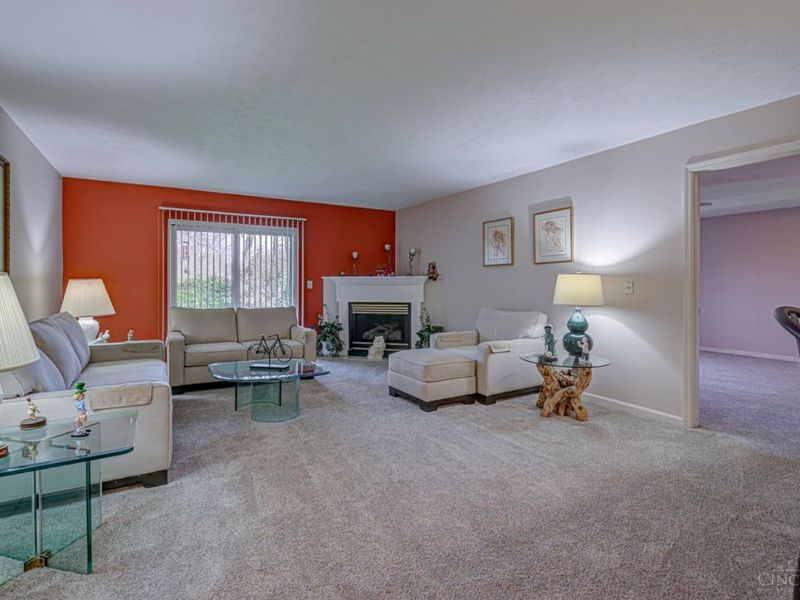 9620 Crosley Farm Drive, Unit 27, Colerain Township, OH 45251 Photo 4