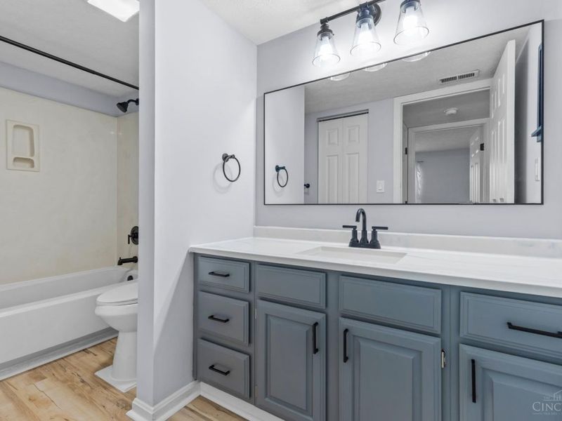 10555 Montgomery Road, Unit 5, Montgomery, OH 45242 Photo 21