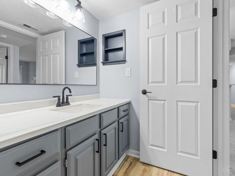 10555 Montgomery Road, Unit 5, Montgomery, OH 45242 Photo 22