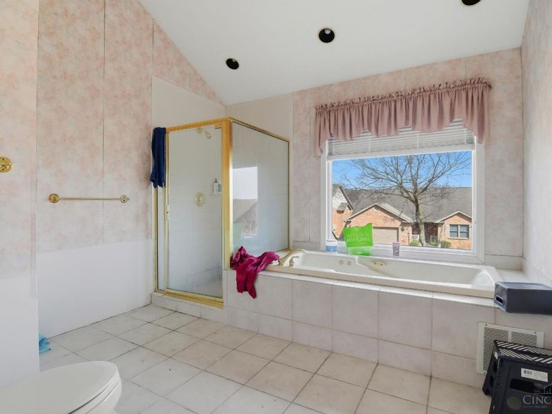 70 Waterview Court, Unit 35, Hamilton, OH 45013 Photo 10