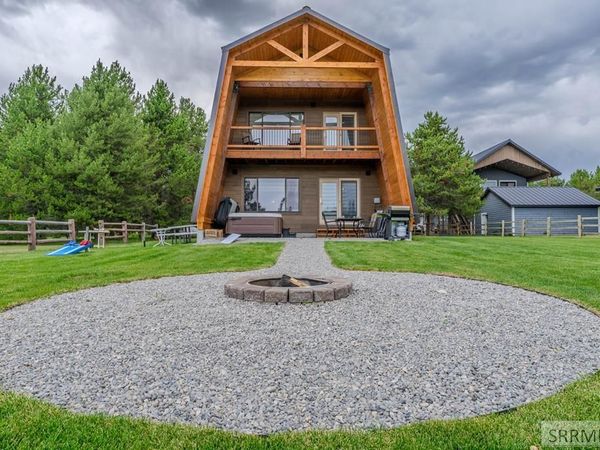 3776 Snake River Drive, ISLAND PARK, ID 83429