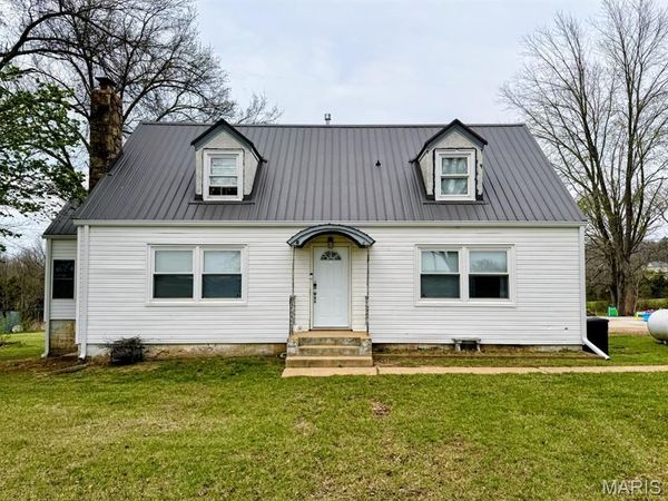 10739 Highway 32 , Plato, MO 65552