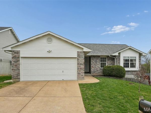 4962 Paradise Meadows Drive, Imperial, MO 63052