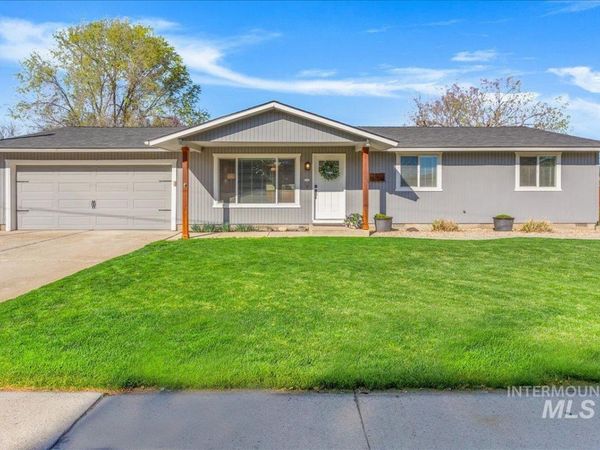 2103 N Hampton Rd, Boise, ID 83704