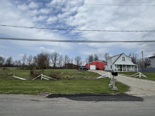 2007 Seddlemeyer Avenue, Fort Wayne, IN 46816