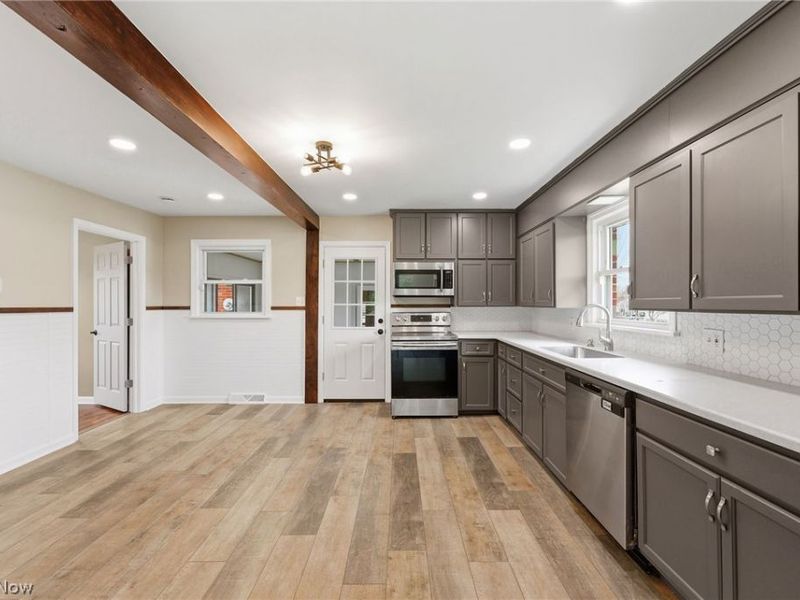 7211 Spencer Lake Road, Medina, OH 44256 Photo 21