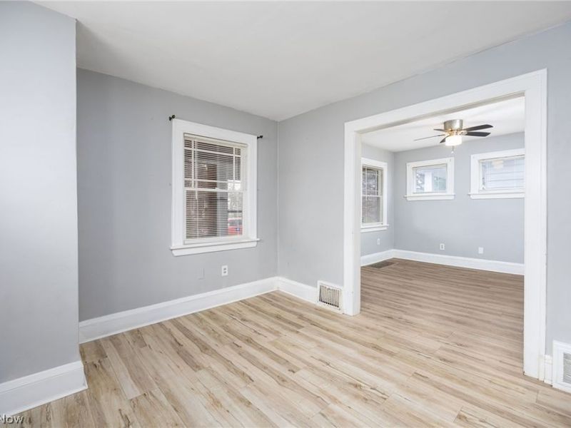 19307 Kildeer Avenue, Cleveland, OH 44119 Photo 14