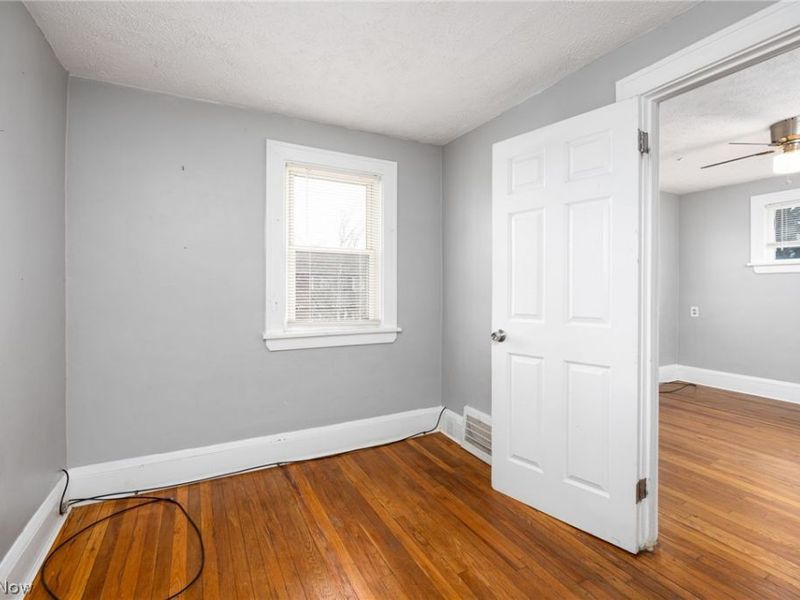 19307 Kildeer Avenue, Cleveland, OH 44119 Photo 26