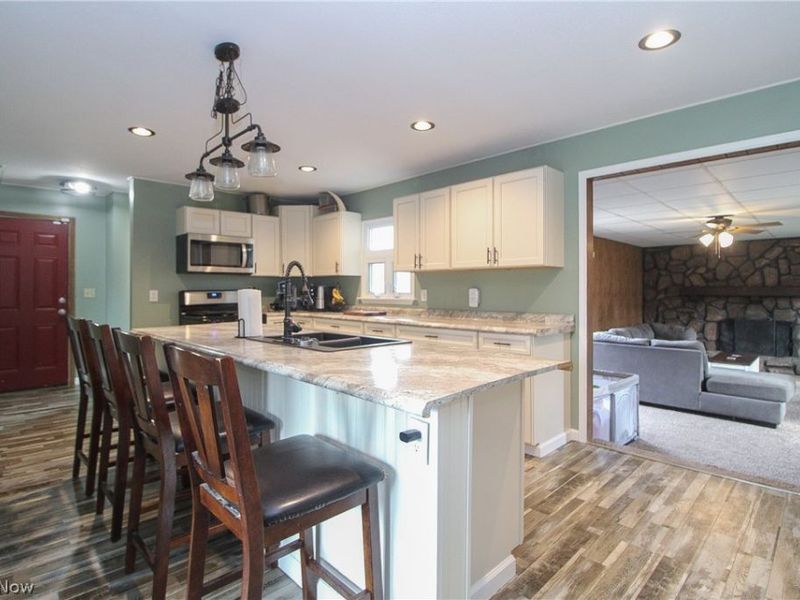 1913 Cloverbrook Drive , Mineral Ridge, OH 44440 Photo 11