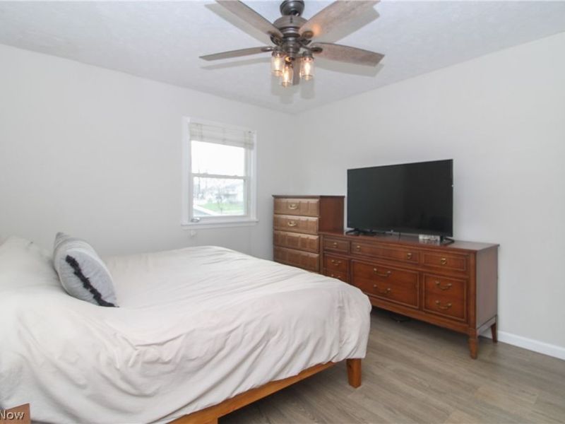 1913 Cloverbrook Drive , Mineral Ridge, OH 44440 Photo 19