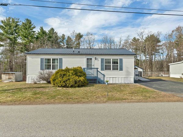 11 A Street, Seabrook, NH 03874