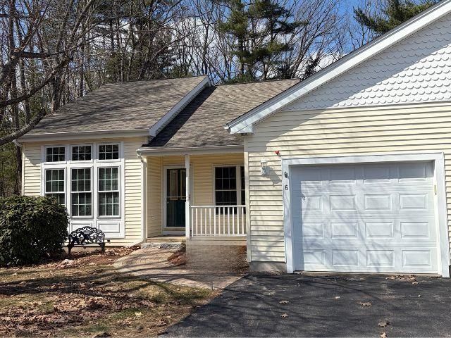 6 Lincoln Drive, Londonderry, NH 03053 Main Photo