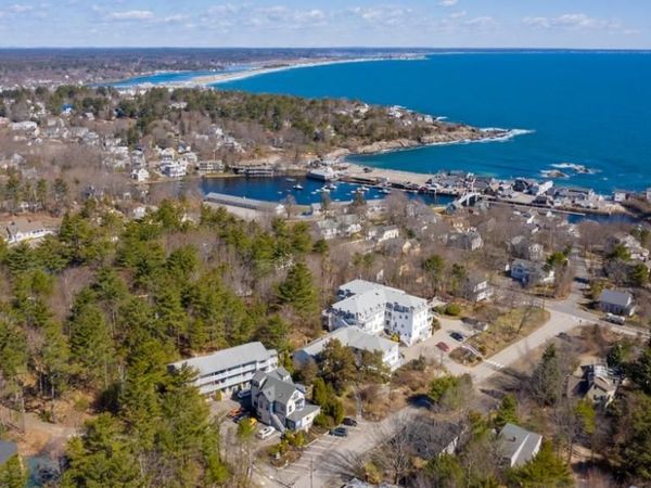 60 Pine Hill Road S, Unit 318, York, ME 03902