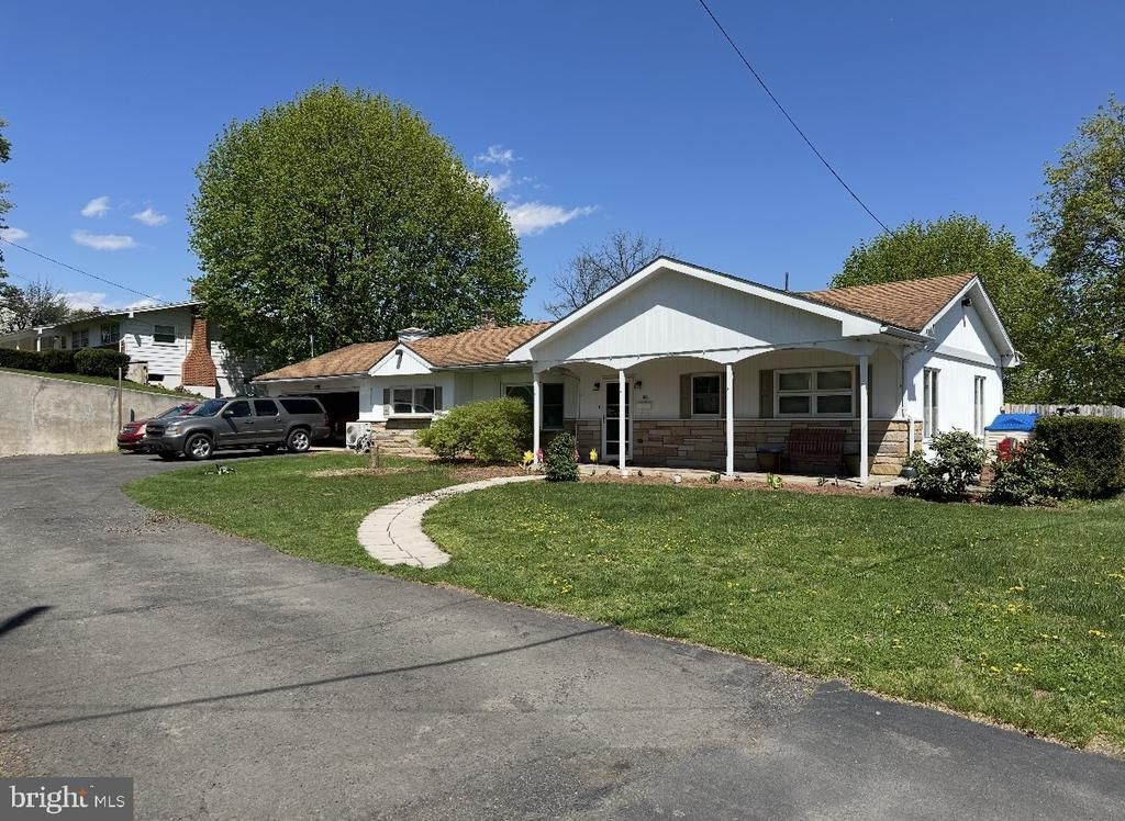 100 HICKORY STREET , SCHUYLKILL HAVEN, PA 17972