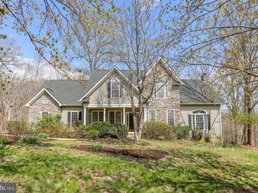 1021 ALBERT RENNOLDS DRIVE , FREDERICKSBURG, VA 22401