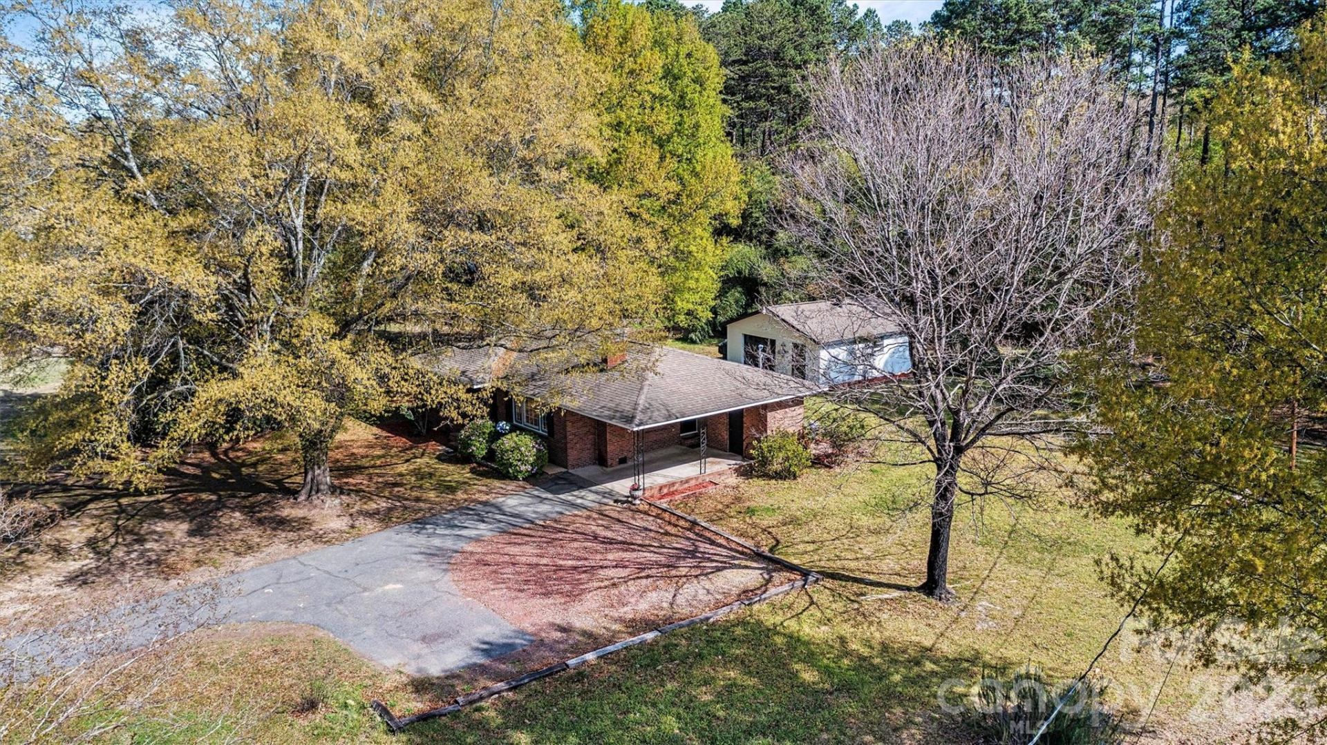 5329 E Highway 27 Highway, Iron Station, NC 28080 Main Photo