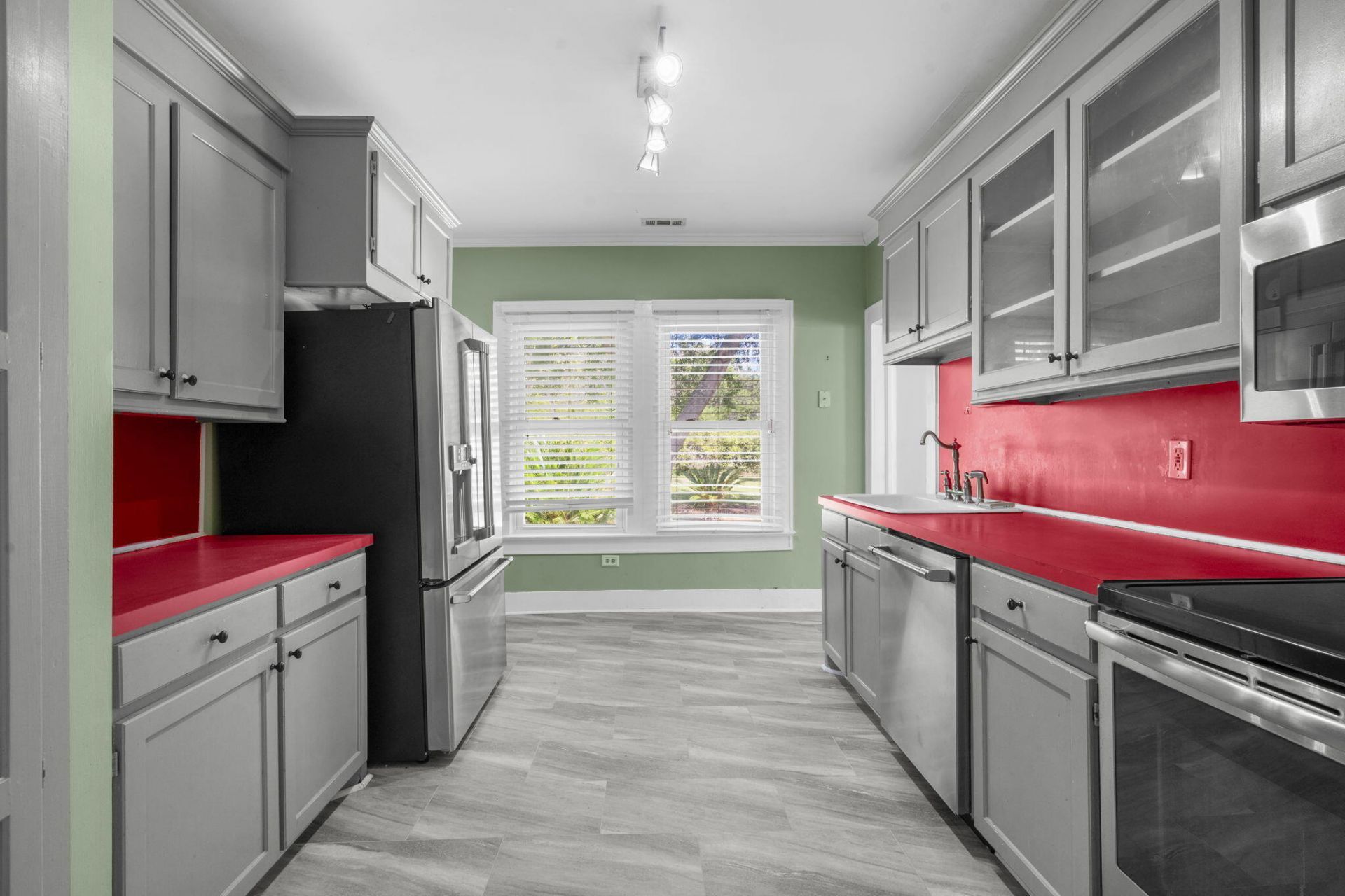 4317 Highway 165 Photo 32