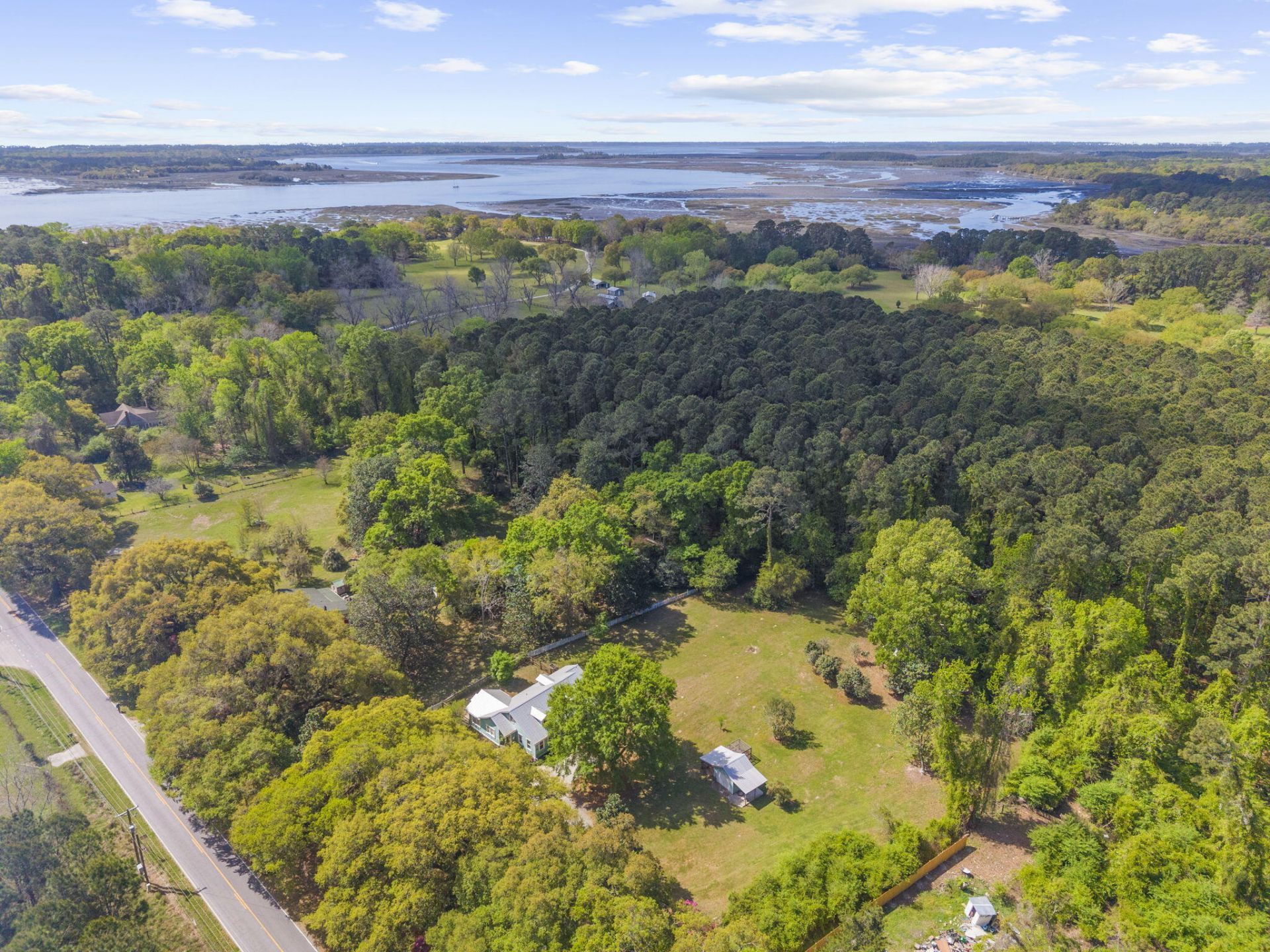 4317 Highway 165 Photo 58