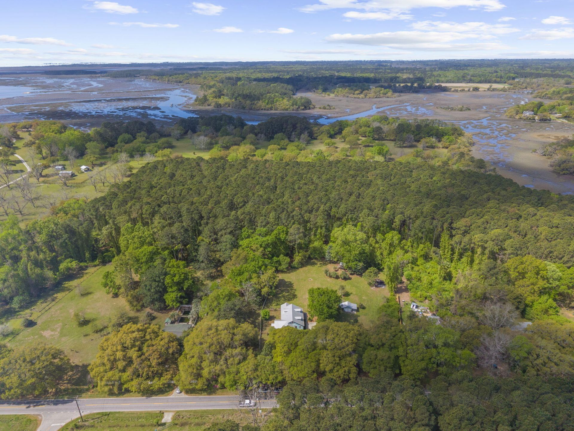 4317 Highway 165 Photo 63