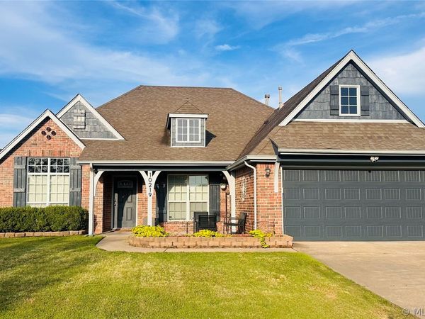 10219 N 119th East Avenue , Owasso, OK 74055