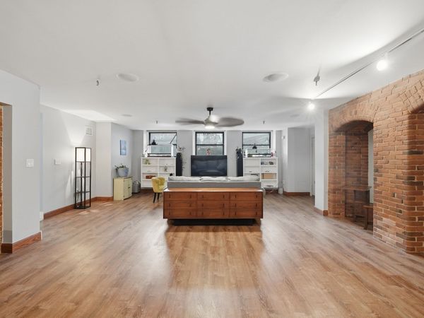 235 State St, Unit 111, Springfield, MA 01103
