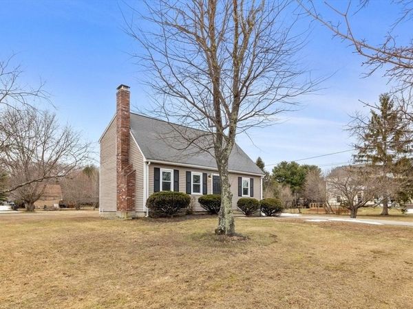 5 Kate Drive, Franklin, MA 02038