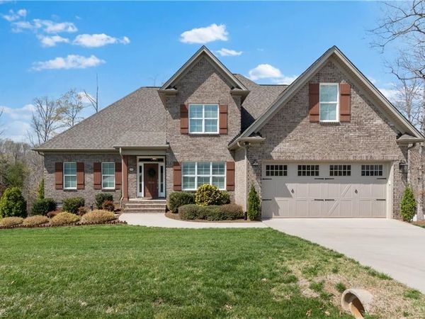 7623 Monty Drive, Kernersville, NC 27284