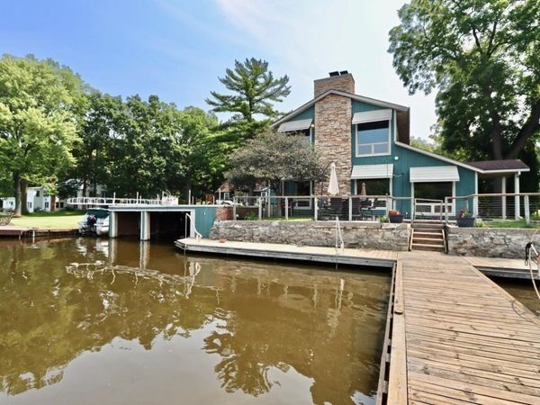 2870 S Riverside Drive, Beloit, WI 53511