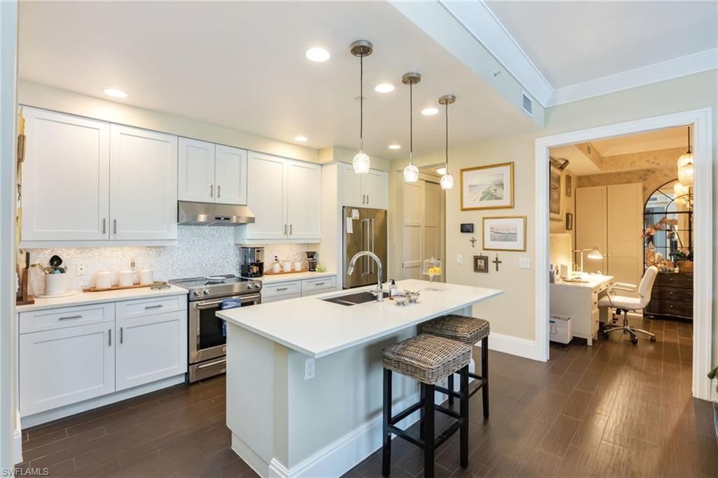 1030 3rd Ave S, Unit 214, Naples, FL 34102 Photo