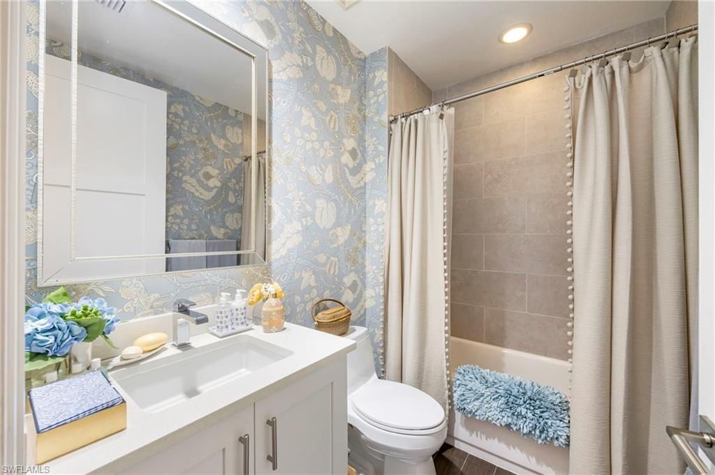 1030 3rd Ave S, Unit 214, Naples, FL 34102 Photo