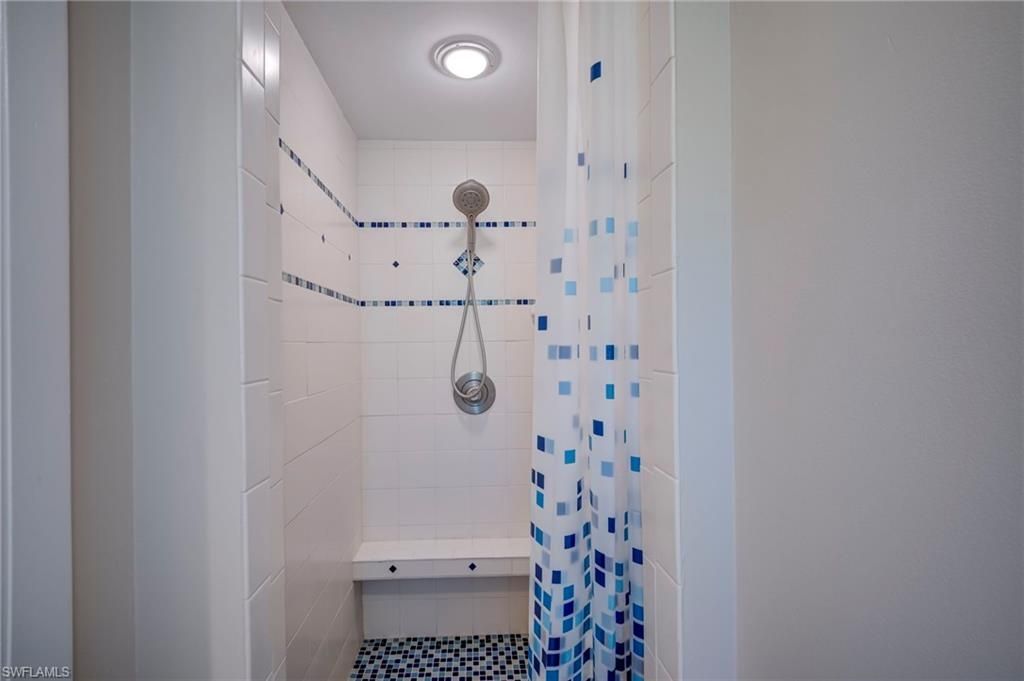 3300 Binnacle Dr, Unit 205, Naples, FL 34103 Photo
