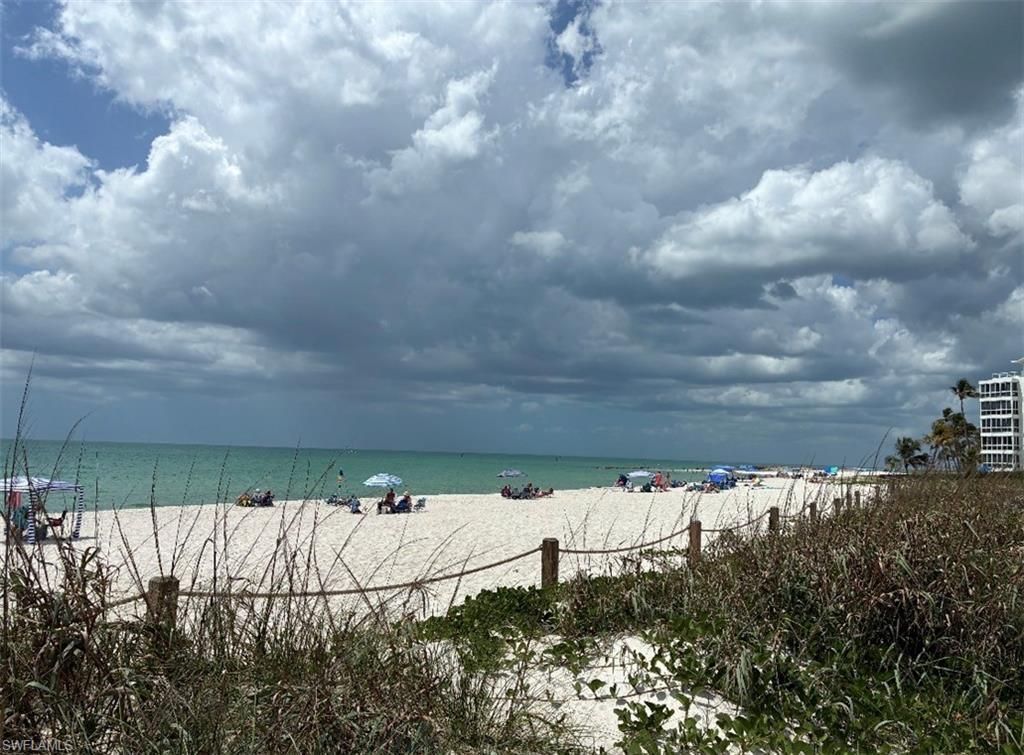 3300 Binnacle Dr, Unit 205, Naples, FL 34103 Photo
