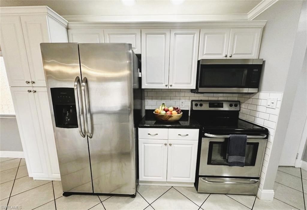 2366 E Mall Dr, Unit 514, Fort Myers, FL 33901 Photo