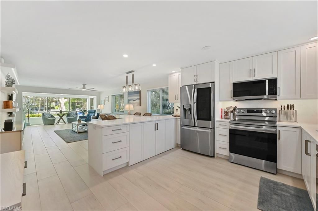 1686 Blue Point Ave , Unit B5, Naples, FL 34102 Photo