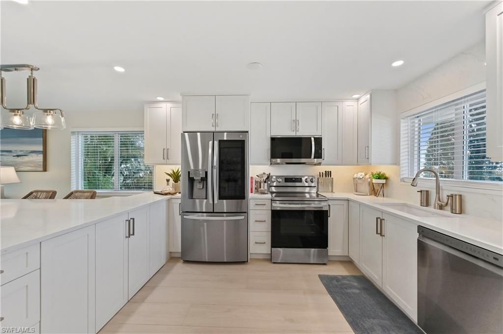 1686 Blue Point Ave , Unit B5, Naples, FL 34102 Photo