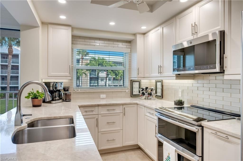 3000 Gulf Shore Blvd N, Unit 212, Naples, FL 34103 Photo