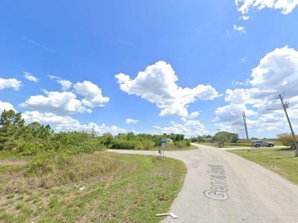 1123 Briarcliffe ST , FORT MYERS, FL 33913