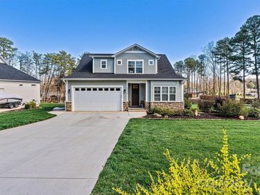 4970 Surfwood Drive , Sherrills Ford, NC 28673
