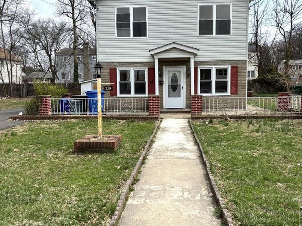 210 2nd Street , Middlesex, NJ 08846