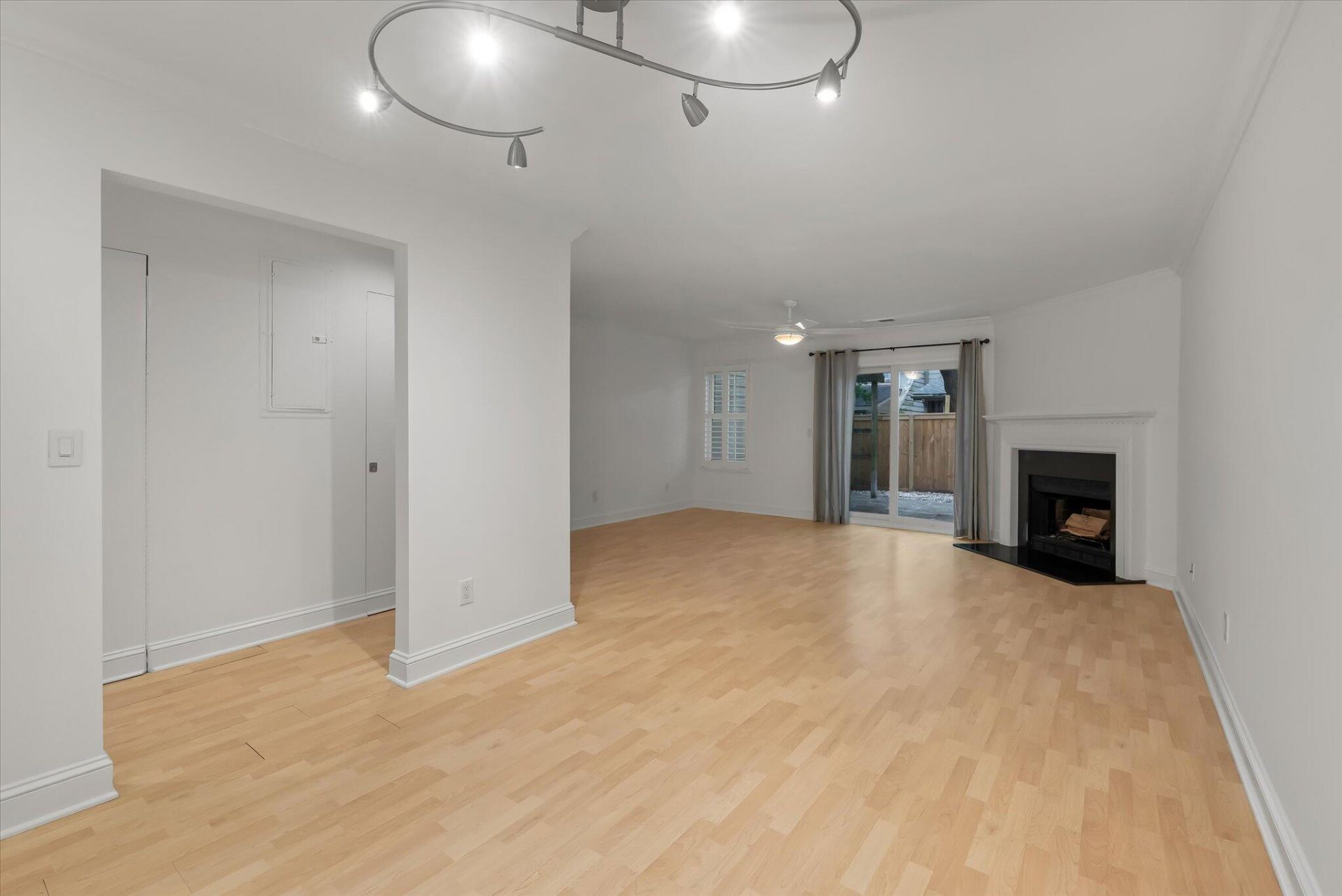 321 Lapwing Lane Photo 8