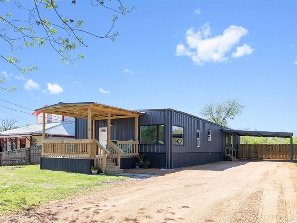 1111 Magnolia Street, Brownwood, TX 76801