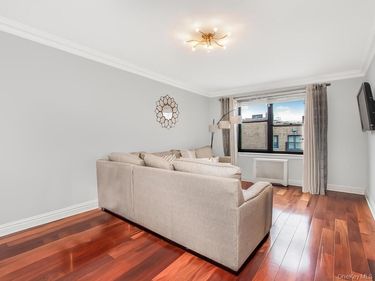 470 N Broadway , Unit B34, Yonkers, NY 10701