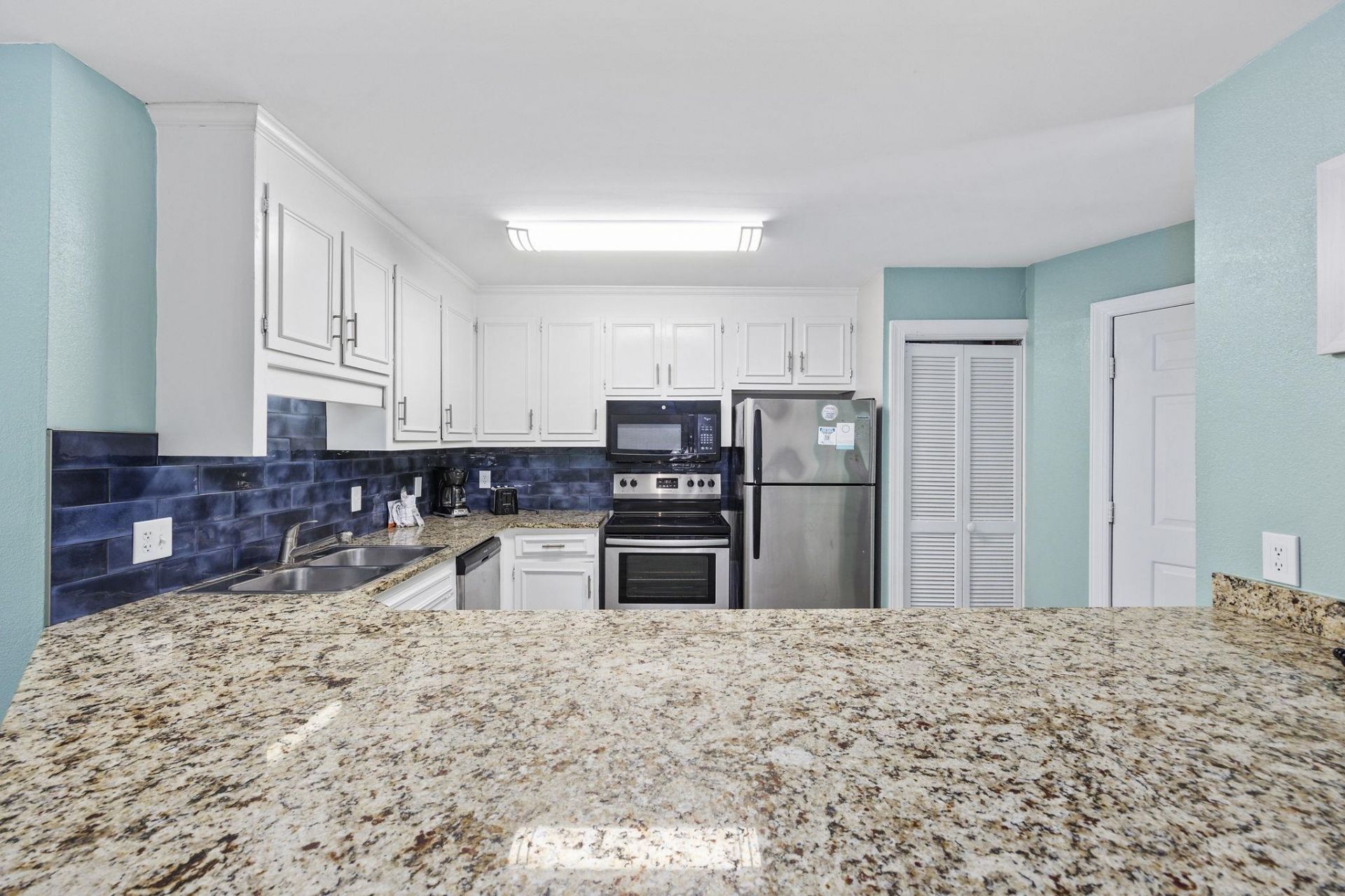 2805 N Ocean Blvd.  Photo 9