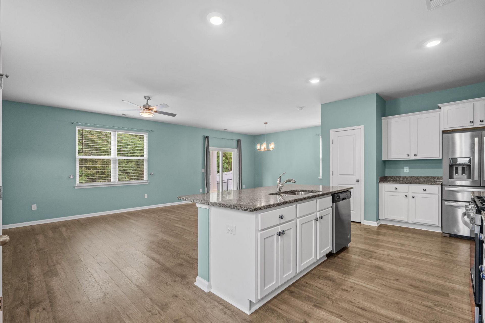 380 Emery Oak Dr.  Photo 16