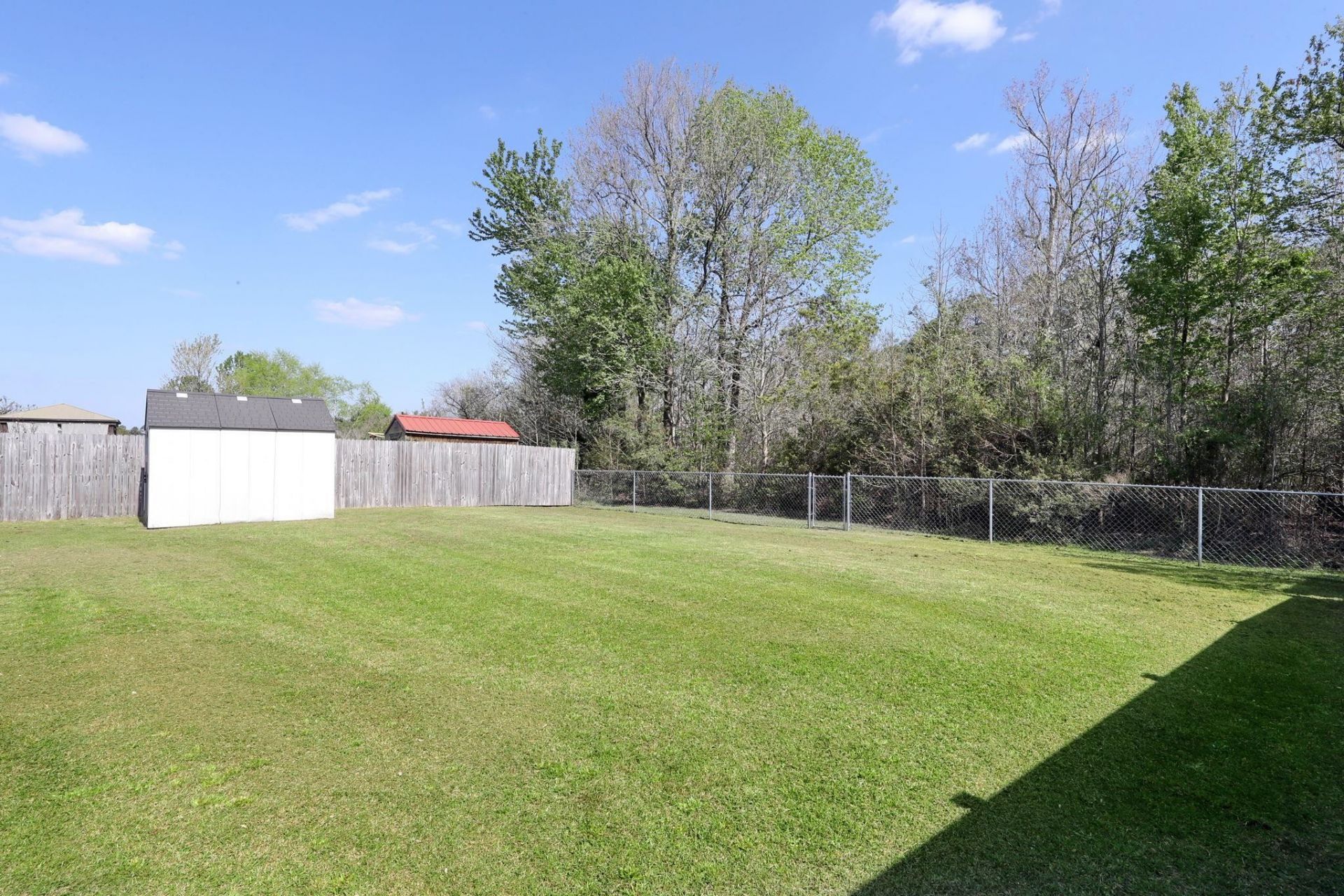 297 Weyburn St. Photo 30