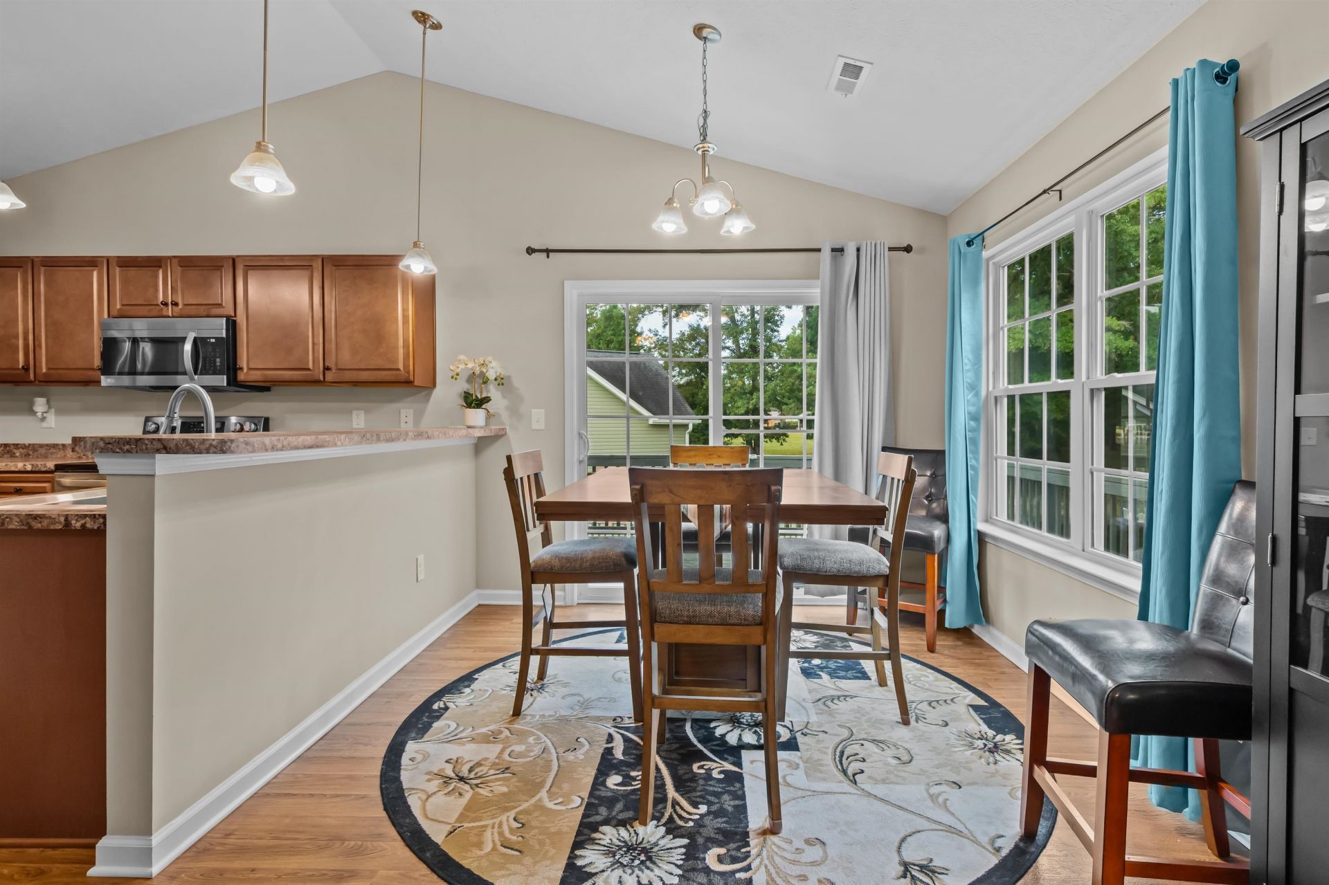 2452 Summerhaven Loop Photo 13