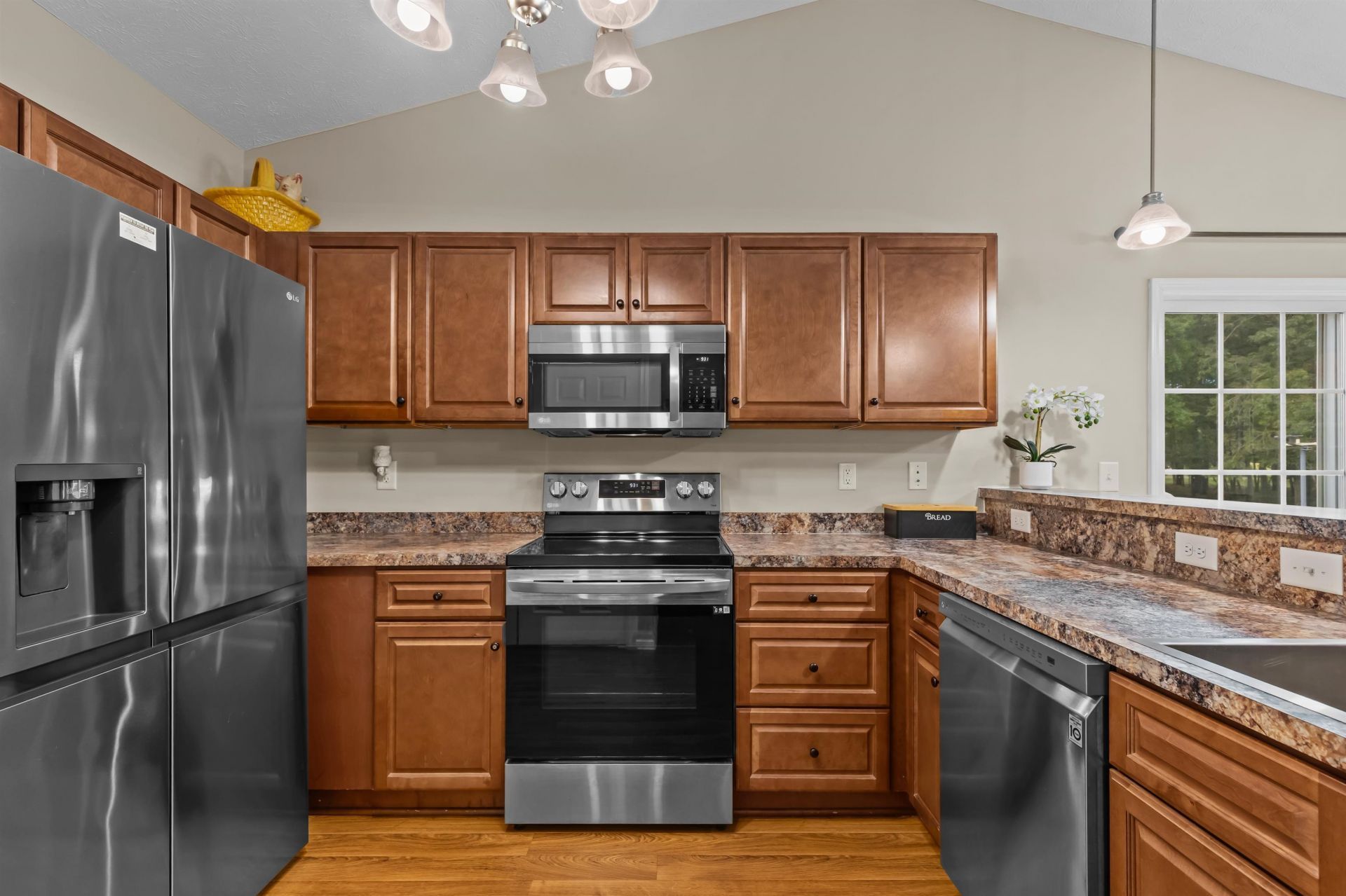 2452 Summerhaven Loop Photo 16