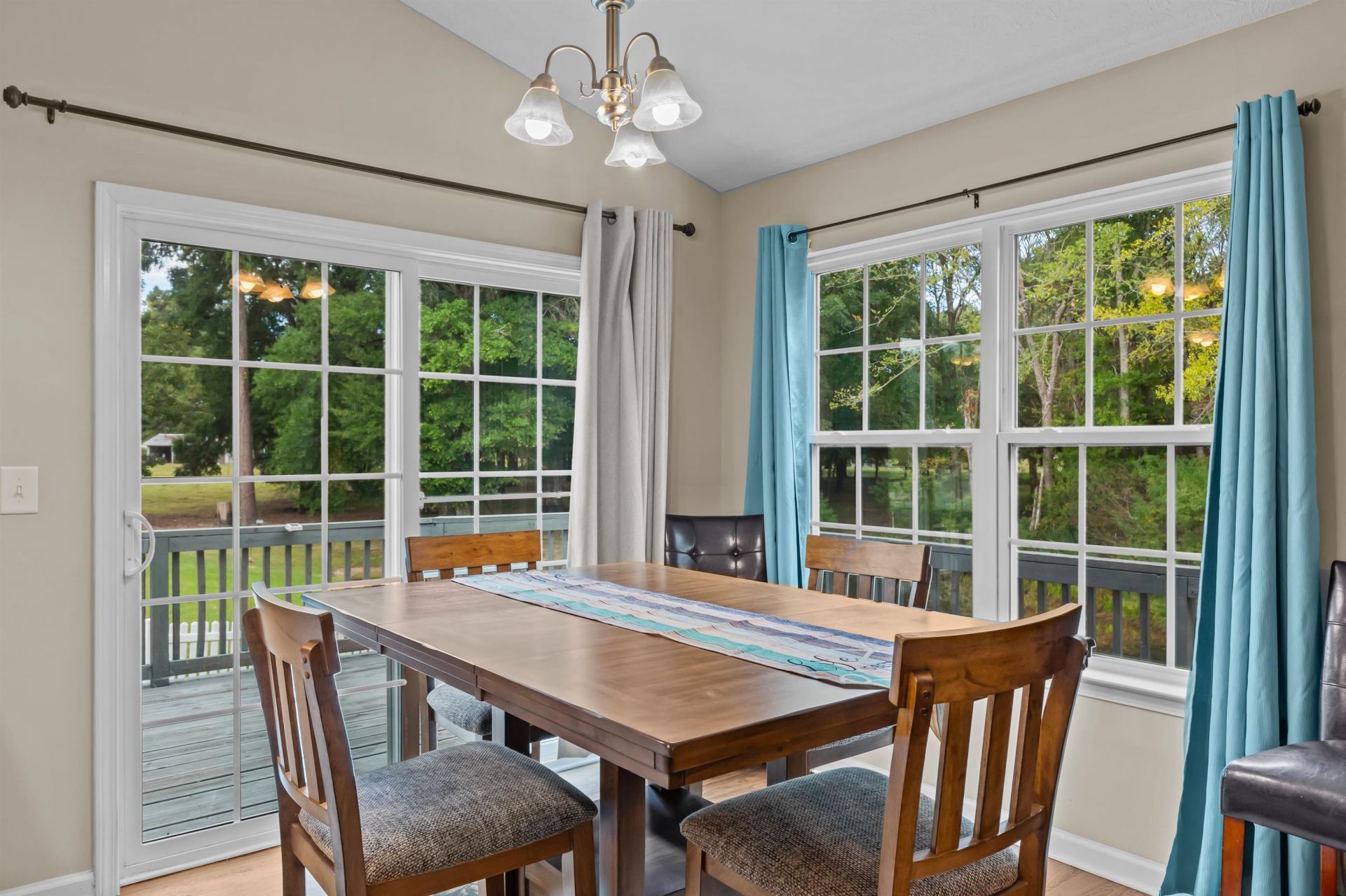 2452 Summerhaven Loop Photo 23